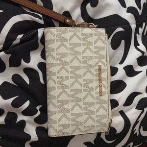 Authentic MK wallet
